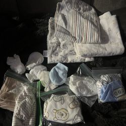 Baby Beanies/Bibs/Mittens/Blankets