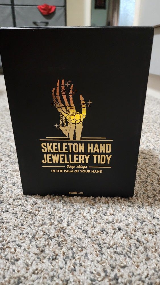 Skeleton Hand