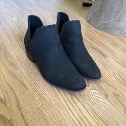 Black Ankle Boots 