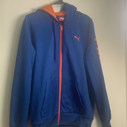 Puma zip up sweater size Medium