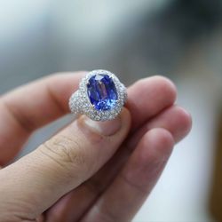 WHOLESALE PRICE  Diamond Ring Sapphire Center Stone W/ Certificate