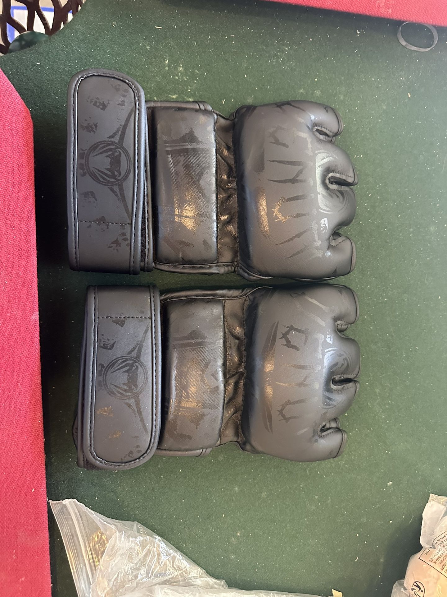 Venum UFC Gloves