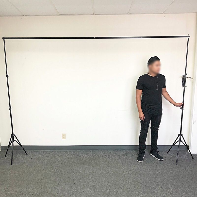 $30 (new in box) photo backdrop tripod stand adjustable 10ft wide x 6.5ft tall with clips and carry bag