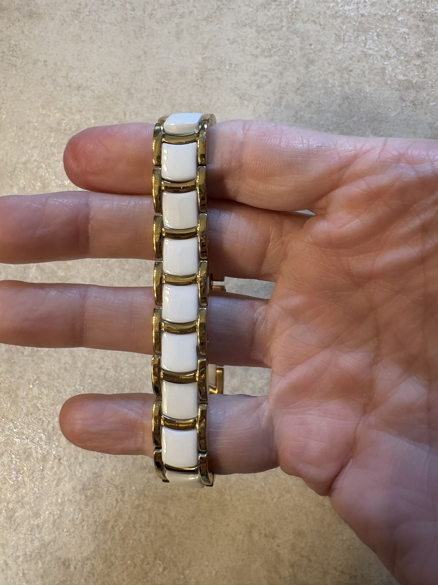 New Gold Filled White Elastic Bracelet