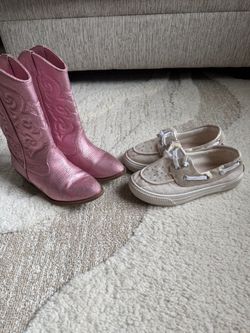 Girls shoes size 1