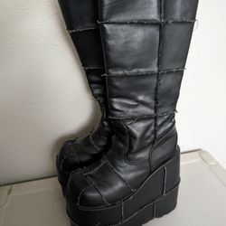 Demonia Stack-301 Women's Boot Size 8