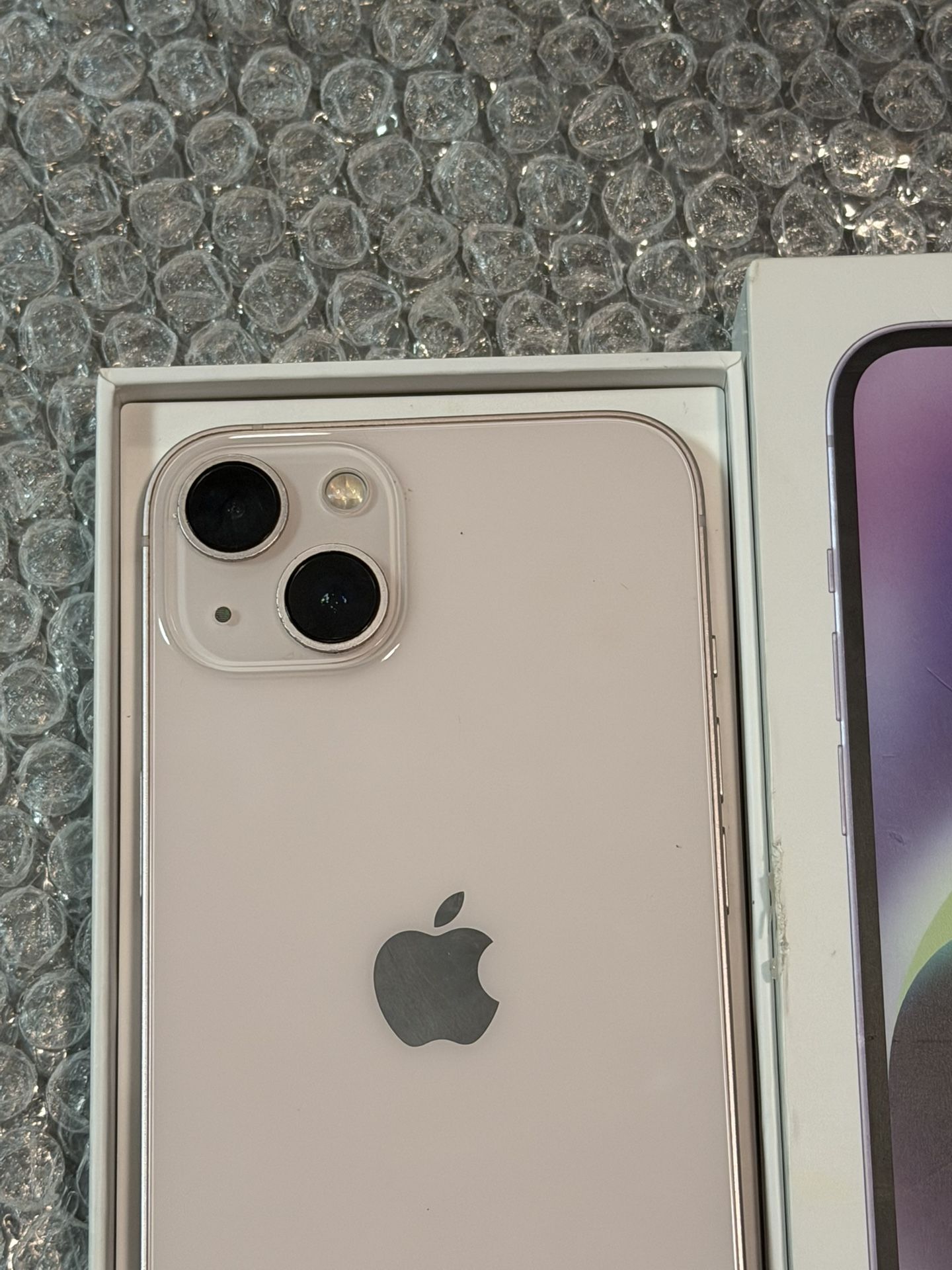 iPhone 13 Pink UNLOCKED Like New