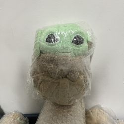 Yoda Plushie