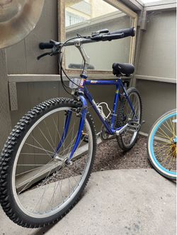 Bicicleta de Montaña Blue Ridge Ascent 26”