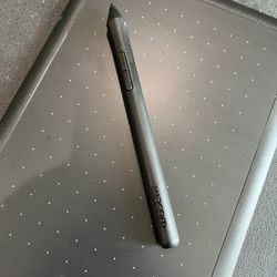 One by Wacom Drawing Tablet