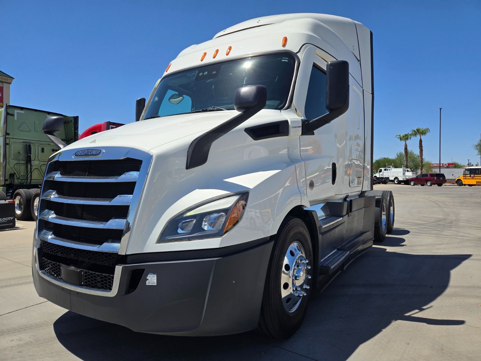 2022 FREIGHTLINER CASCADIA - 450HP OEM WARRANTY INCLUDED - NEW VIRGIN TIRES!!!