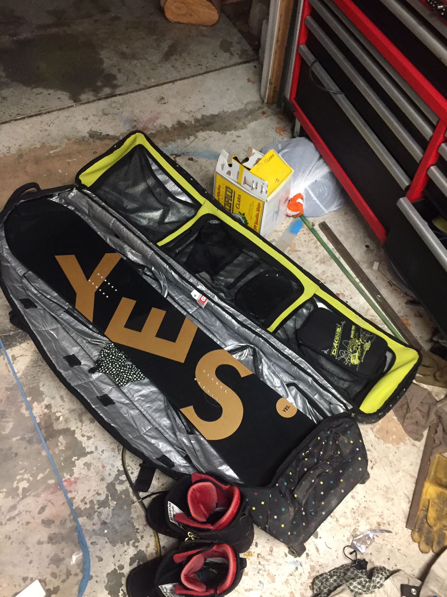 Burton Snowboarding gear pants snowboard bag