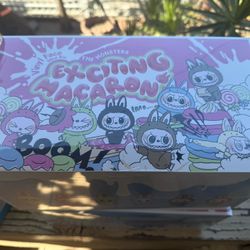 Labubu Exciting Macarons Full Case