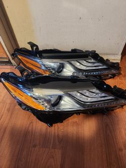 2018,2024 toyota camry 2 rh side headlights