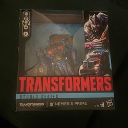 Transformers Studio Series Nemesis Prime