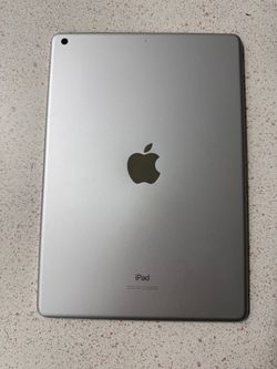 iPad 7th Generation 32 GB