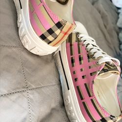 Burberry Shoes 