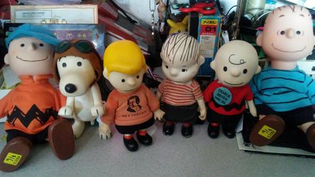 Vintage peanuts