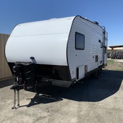 2016 Pacific Coachworks Sandsport