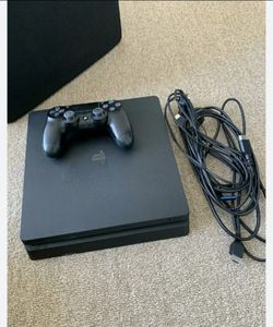 Ps4 with games gtav farcry 6 2 controllers