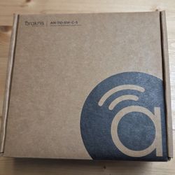 Araknis AN-110-SW-C-5, 5 Port Network Switch
