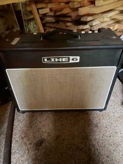 Line 6 Flextone 3 Amp and footswitch