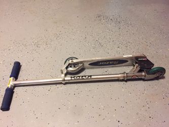 Razor scooter