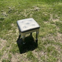 stool