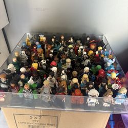 Mini Figures