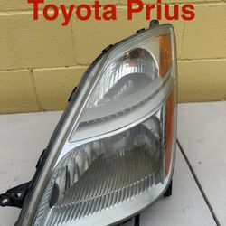 2004-2009 Toyota Prius Head Light Driver Side OEM 