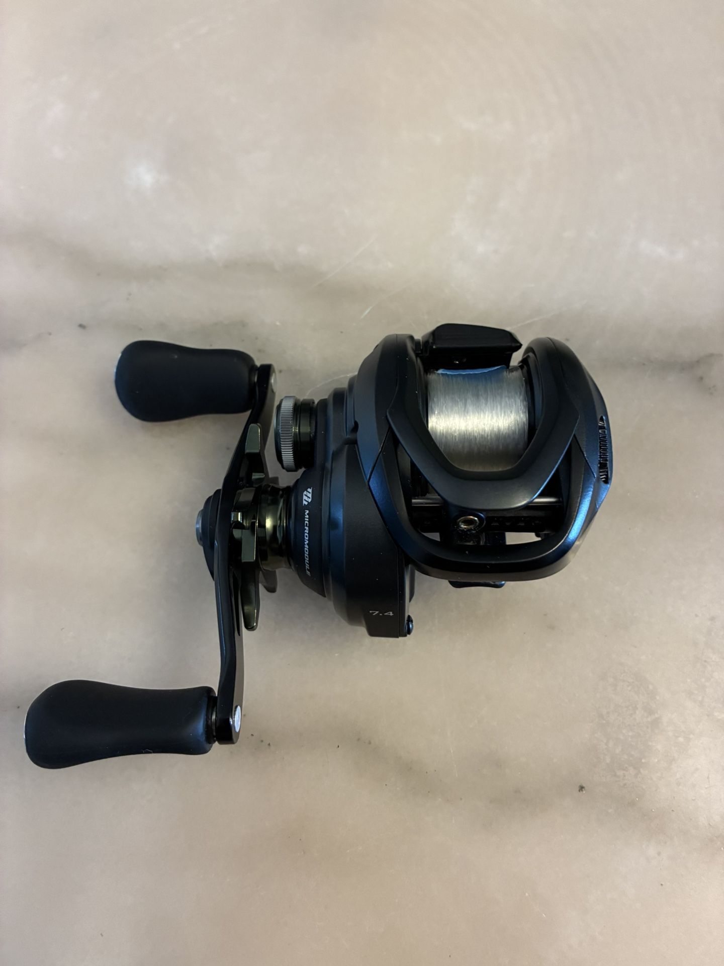 Shimano Curado MGL 70 HG