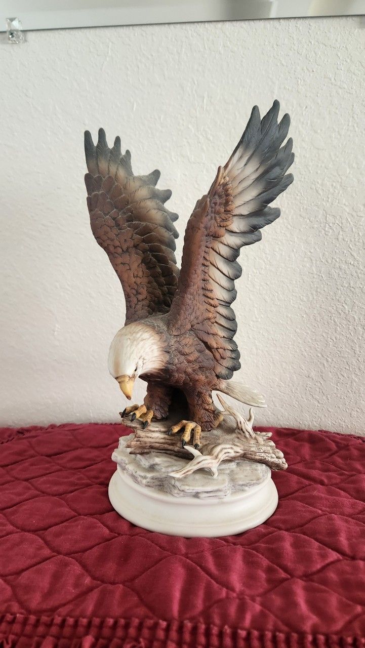 Eagle Statue