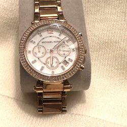 Michael Kors Rose Gold Watch 