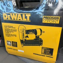 Se Vende.   100.  Nueva