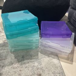 Michaela’s Plastic Containers 