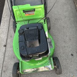 Lawnmower Self Propelled 5.5 Comercial Grade Engine Good Working Condition Tested Before Buy It 150$$$