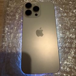 iPhone 16 Pro Max 256gb Clean Imei Sim 🔒 Att No Box Or Accessories Phone Only $590 Cash Or Best Offer Pick Up Only 