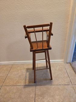 Doll highchair