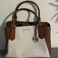 MichaelKors 