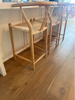 Light wood counter chairs (set of 3)