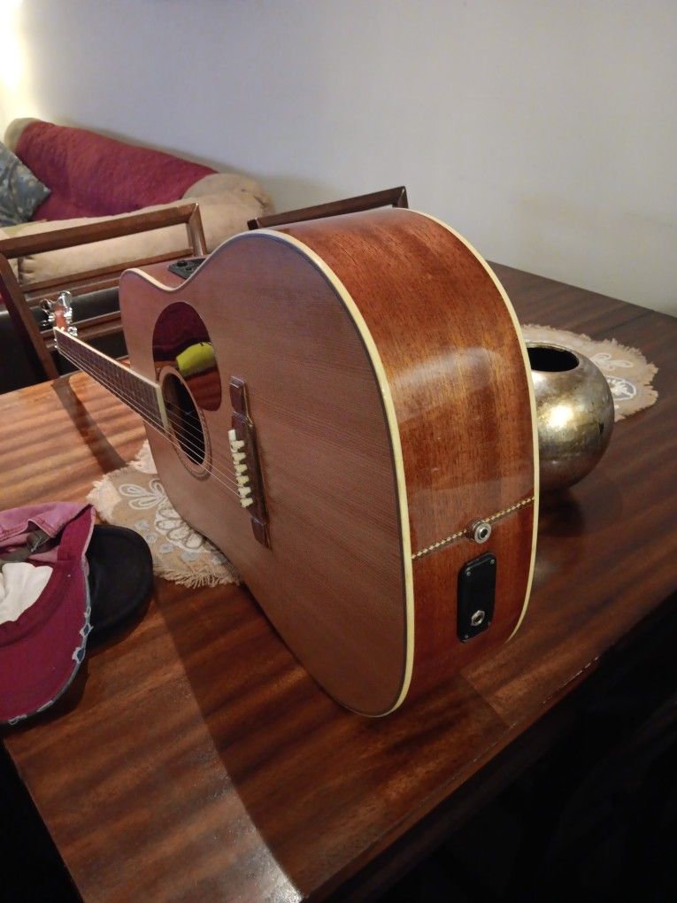 Washburn Acoustic Electric Excellent Shape And AWESOME Sound