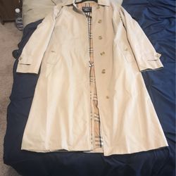 Burberry Men’s Overcoat 