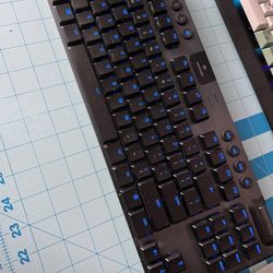 Logitech G915 TKL Wireless Gaming Keyboard
