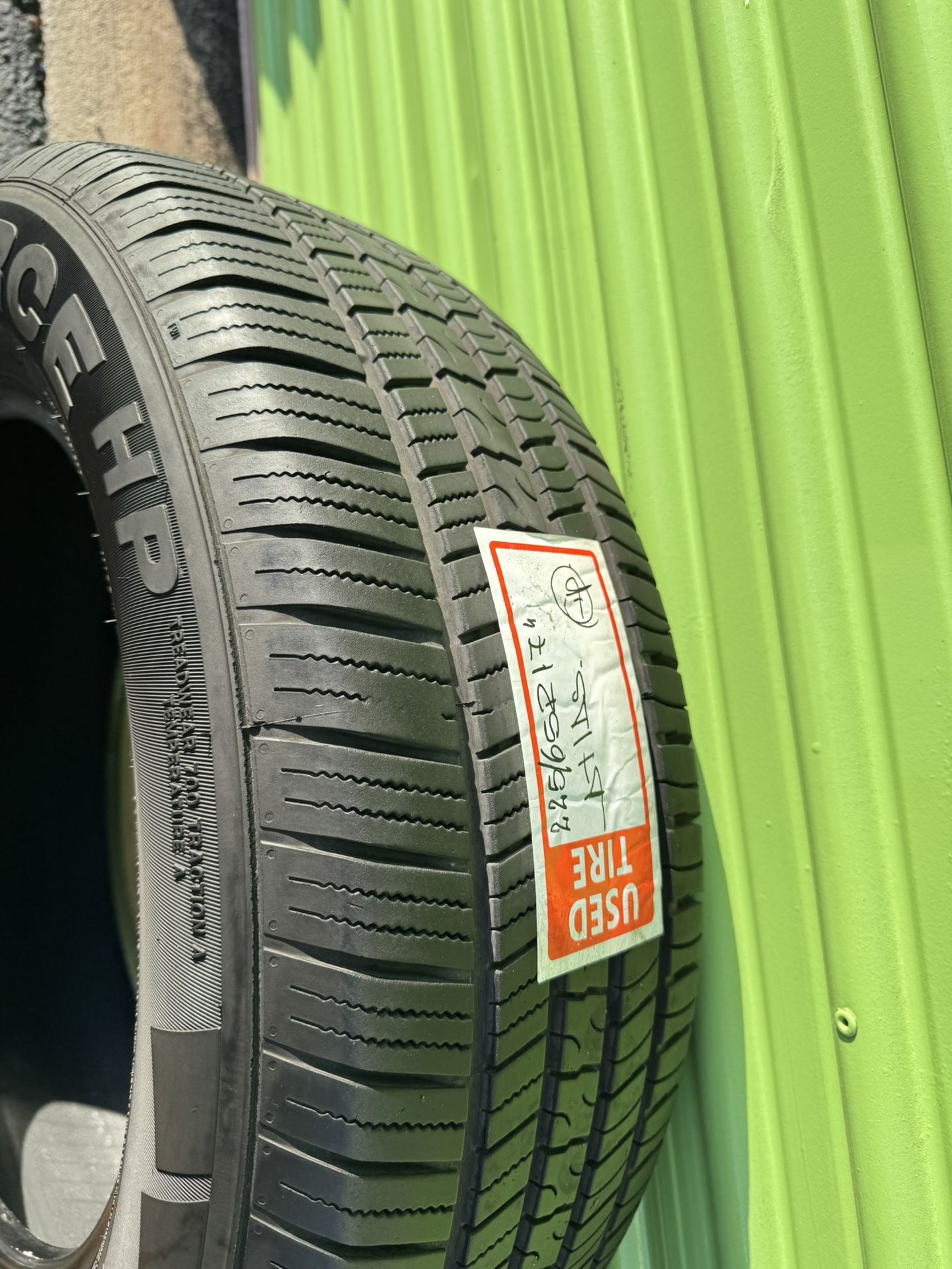 1 Used Tire π semi New π 225/65R17β Atlas π§¨π§¨π§¨