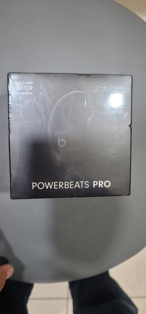 Powerbeats Pro Totally Wireless Earphones - Black Beats 100% Authentic Brand New