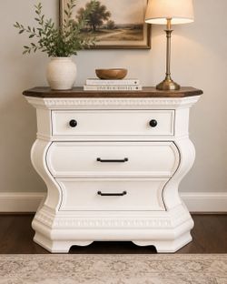 Like new Bombay-Style Accent Dresser (negotiable price) (size in description)