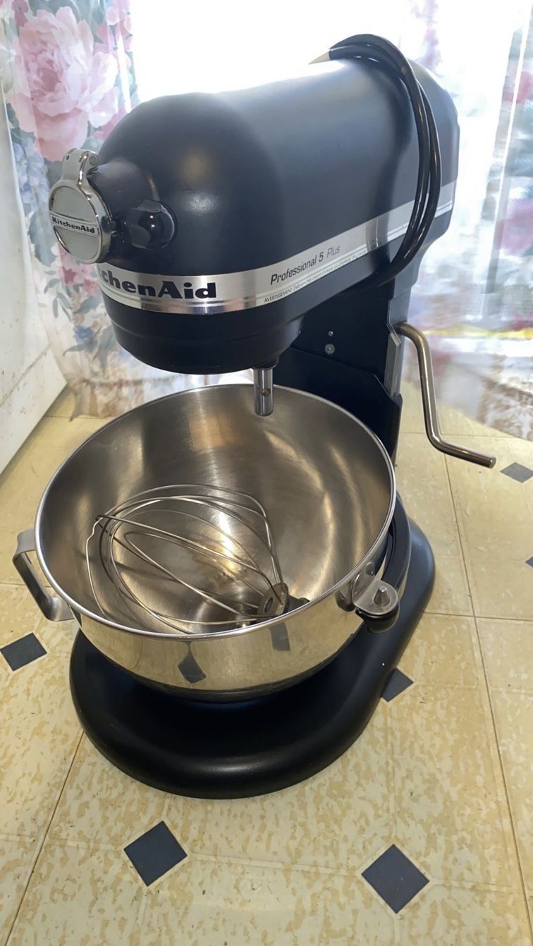 KitchenAid Mixer - $130