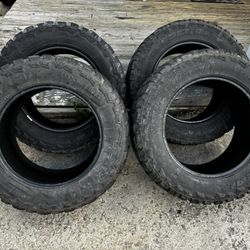 Federal Couragia M/T Mud-Terrain Tire - 35X12.50R20 LRE 10PLY