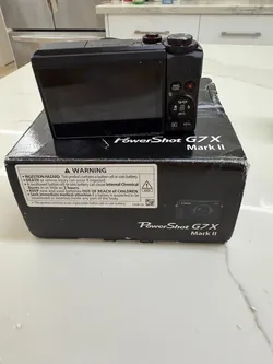 Canon PowerShot G7X Mark II
