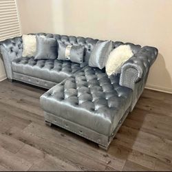 New Sectional Gray Financing Available $39 Down Payment 